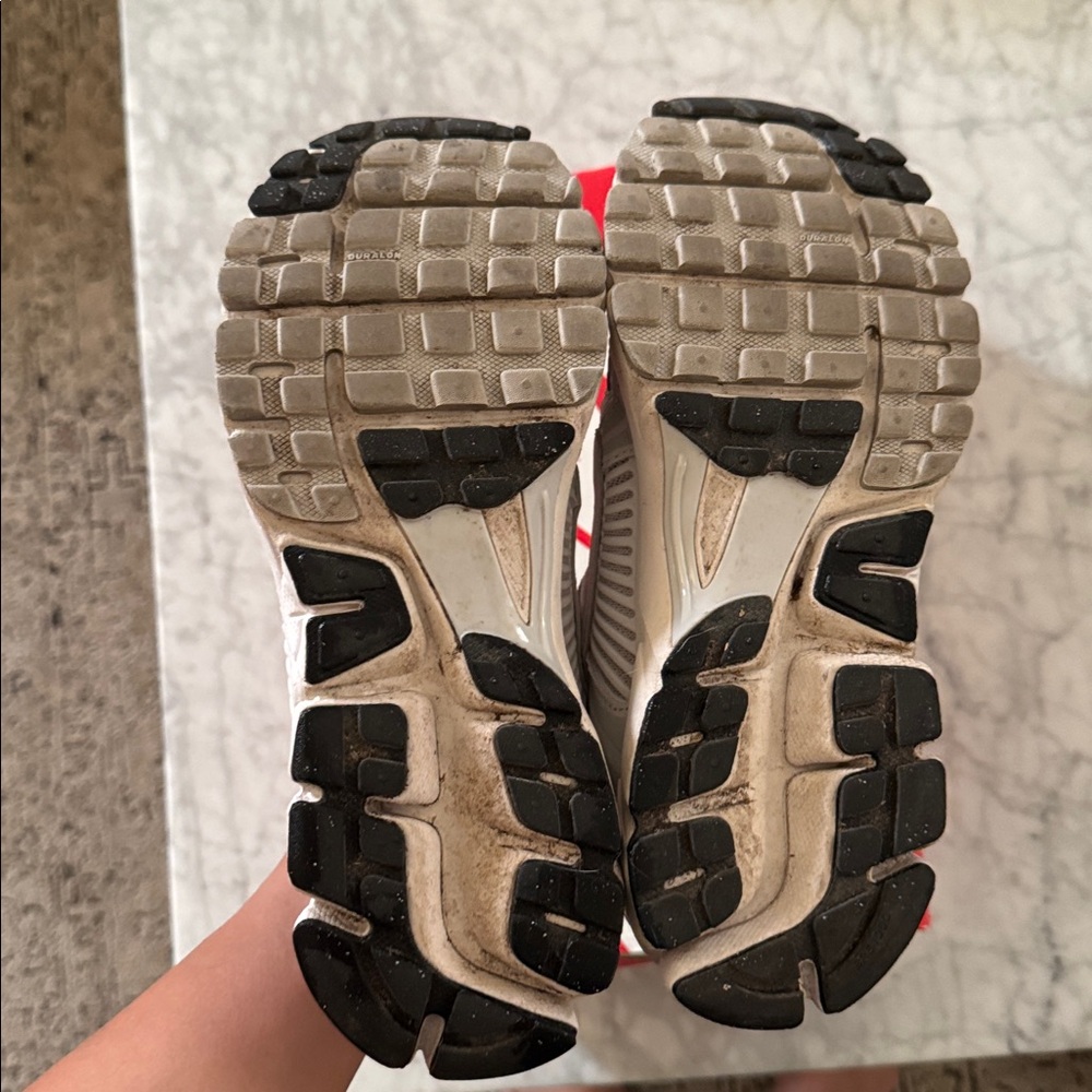 Nike Vomero 5 Vast Grey black sail Running Shoes womens 7.5 - Picture 6 of 8